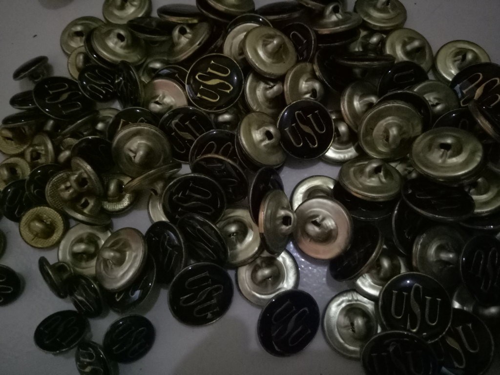 Kancing Jas Almamater Universitas Sumatra Utara Atau Usu