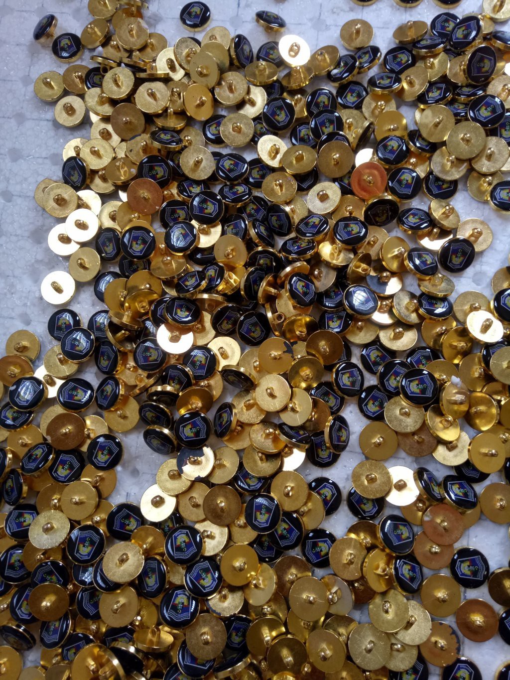 kancing Jas Almamater Universitas Islam Makassar