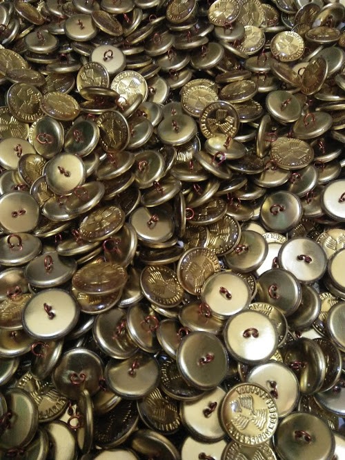 Kancing Jaket Almamater Universitas Negeri Jakarta , UNJ