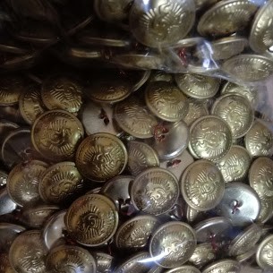 kancing jaket almamater unair